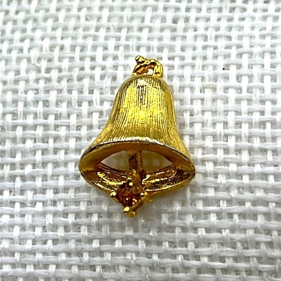 Small Gold Tone Bell With Yellow Rhinestone Collectible Pin / Lapel Bell - Picture 3 of 9
